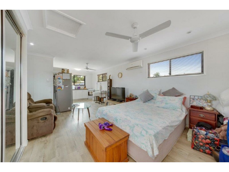 27 Pryde Street, Tannum Sands QLD 4680