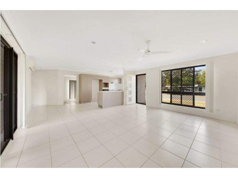 15 Stasia Lane, South Gladstone QLD 4680