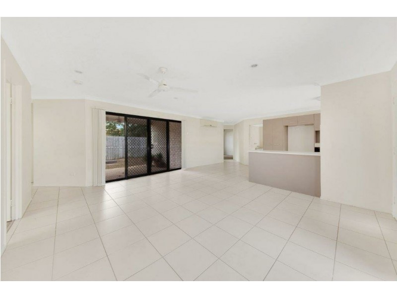 15 Stasia Lane, South Gladstone QLD 4680