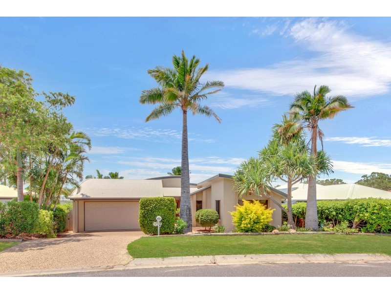 8 Tina Drive, Tannum Sands QLD 4680