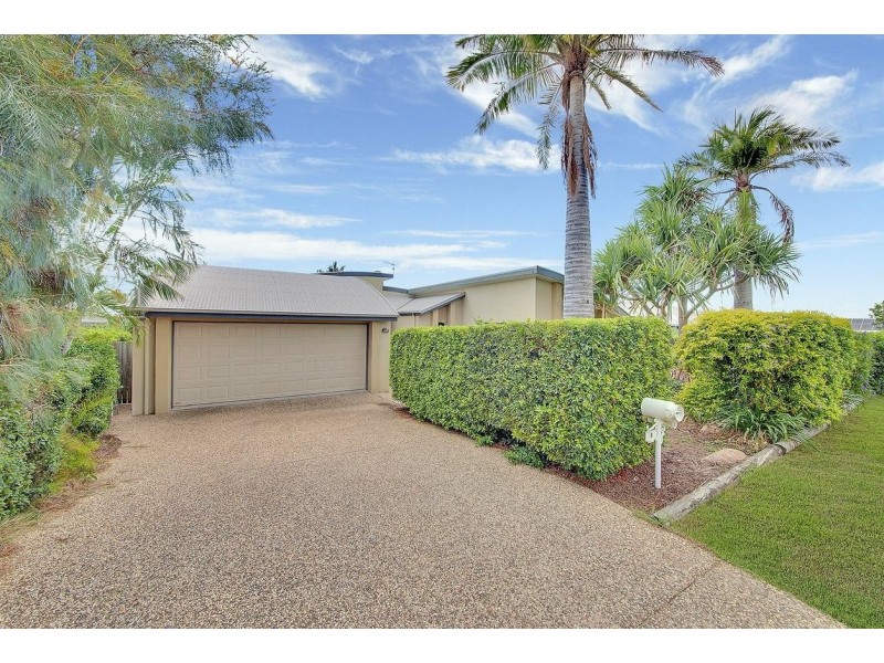 8 Tina Drive, Tannum Sands QLD 4680