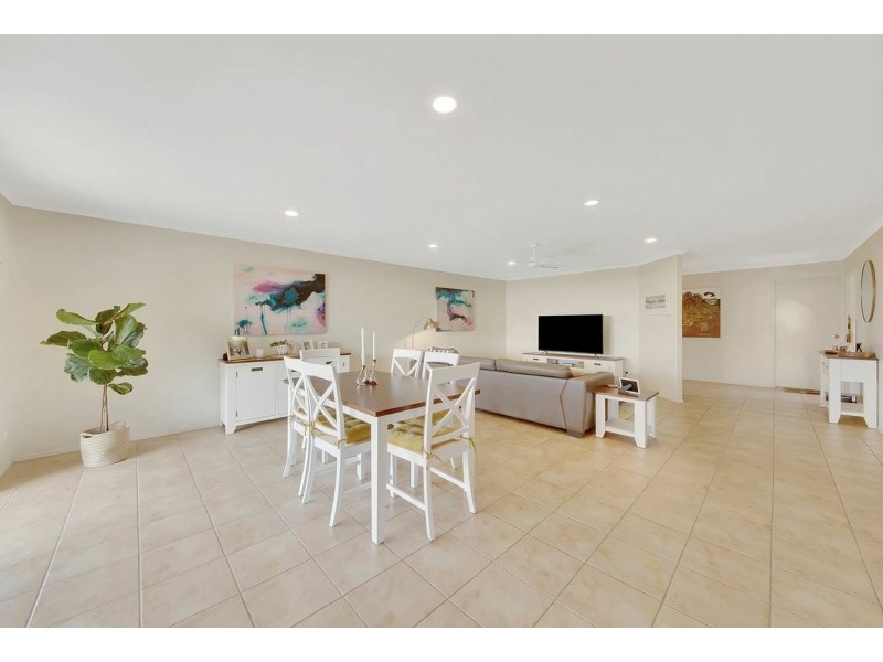 8 Tina Drive, Tannum Sands QLD 4680