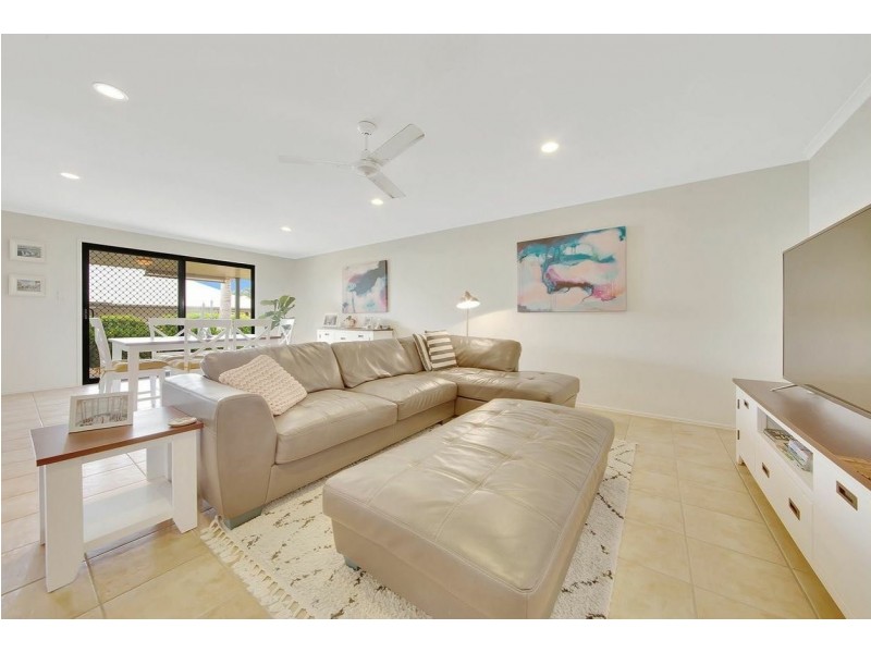 8 Tina Drive, Tannum Sands QLD 4680