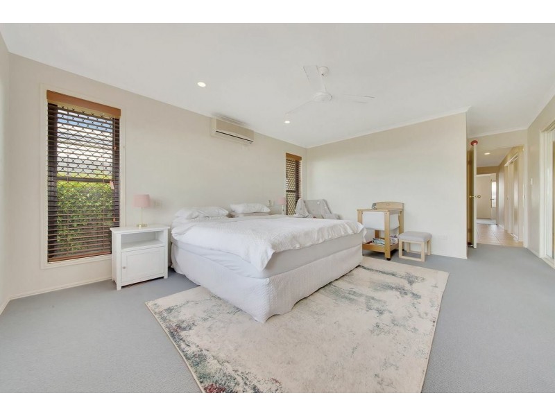 8 Tina Drive, Tannum Sands QLD 4680