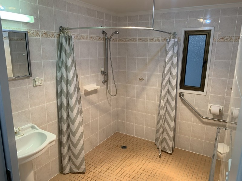 21 Boles Street, West Gladstone QLD 4680