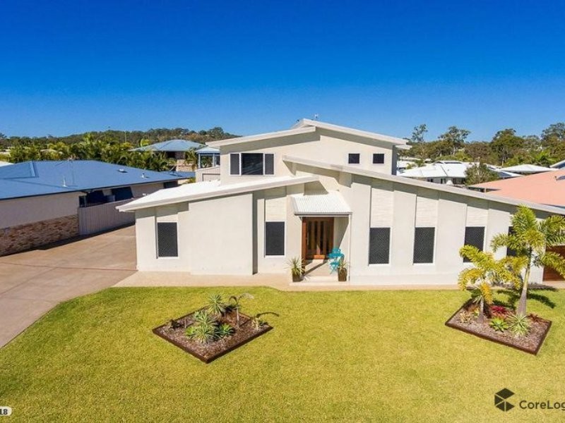 15 Riverside Dr, Tannum Sands QLD 4680