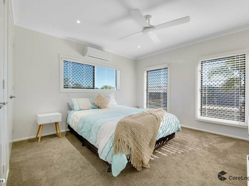 15 Riverside Dr, Tannum Sands QLD 4680