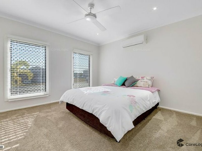 15 Riverside Dr, Tannum Sands QLD 4680