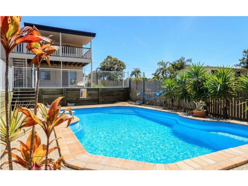 4 POLMAISE STREET, Boyne Island QLD 4680