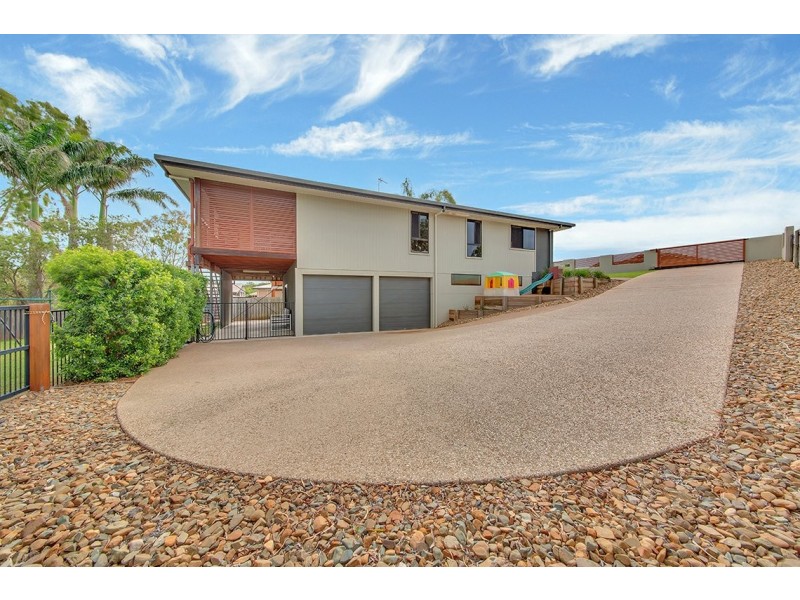 40 Golf View Drive, Boyne Island QLD 4680