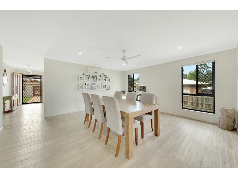 40 Golf View Drive, Boyne Island QLD 4680