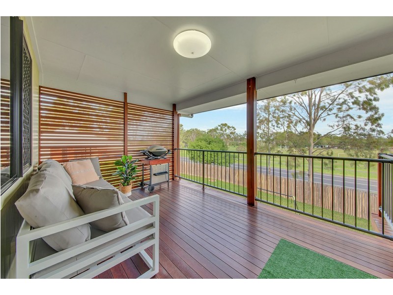 40 Golf View Drive, Boyne Island QLD 4680