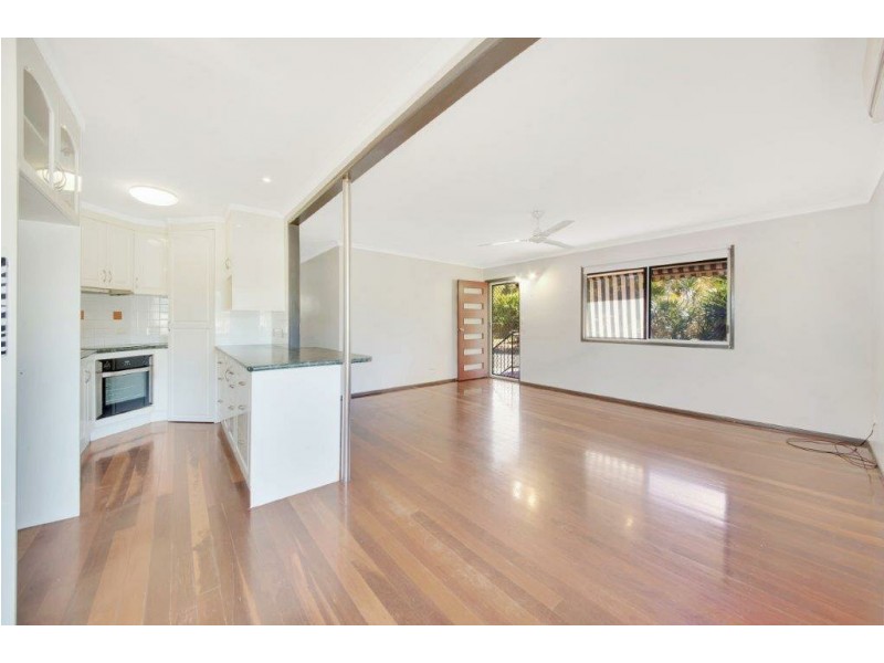 10 Katandra Street, Boyne Island QLD 4680