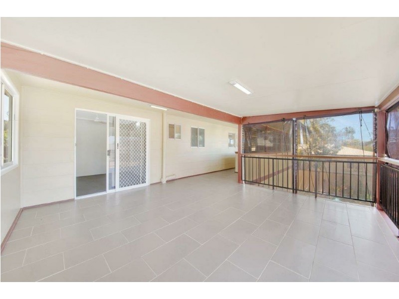 10 Katandra Street, Boyne Island QLD 4680