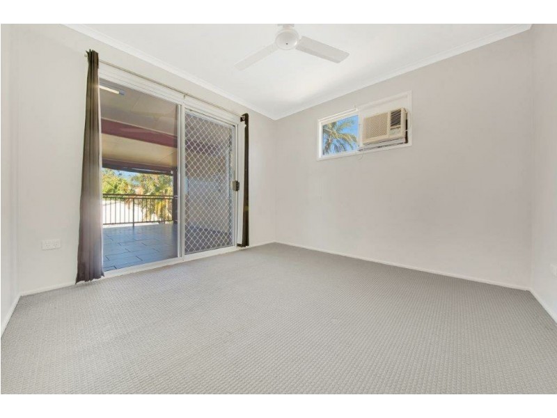 10 Katandra Street, Boyne Island QLD 4680