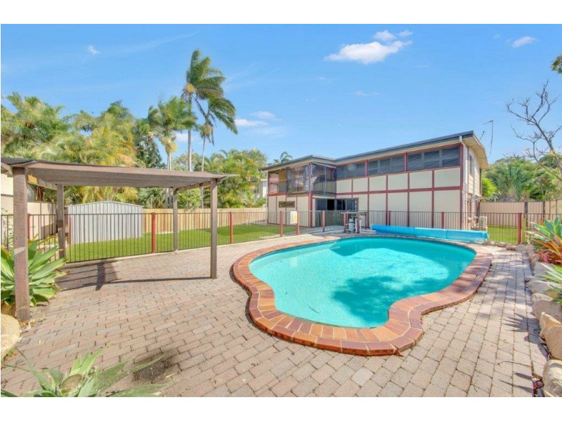 10 Katandra Street, Boyne Island QLD 4680