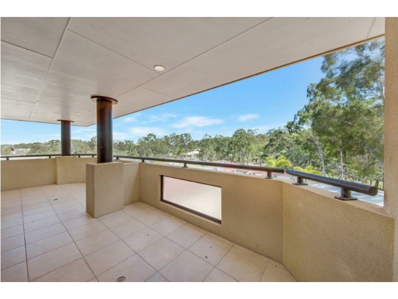 7 Curtis Avenue, Boyne Island QLD 4680