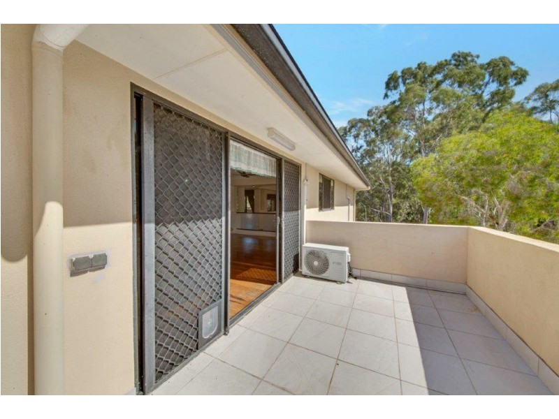 7 Curtis Avenue, Boyne Island QLD 4680