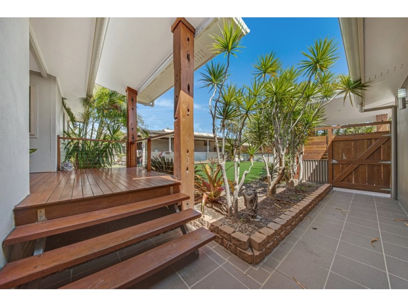 52 Wyndham Avenue, Boyne Island QLD 4680