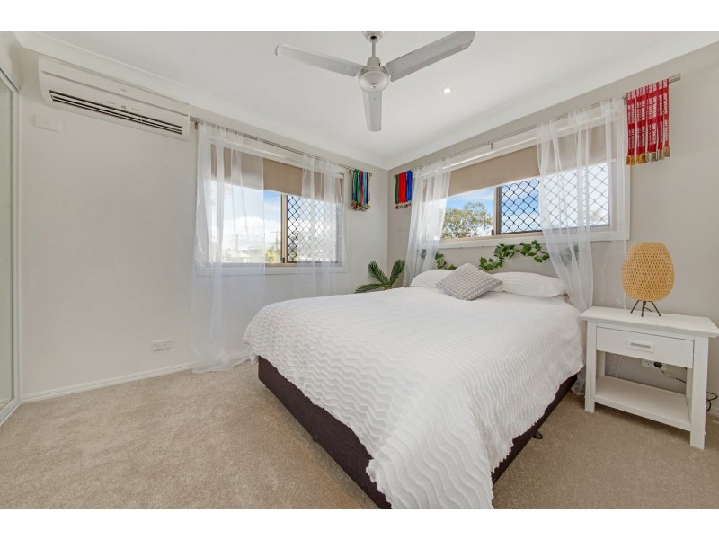 52 Wyndham Avenue, Boyne Island QLD 4680