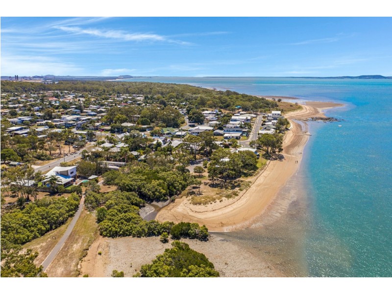 52 Wyndham Avenue, Boyne Island QLD 4680