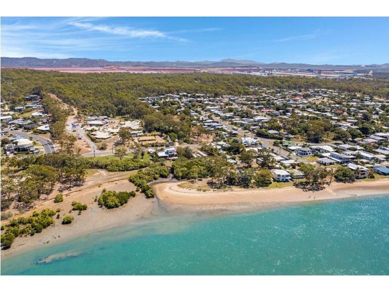 52 Wyndham Avenue, Boyne Island QLD 4680