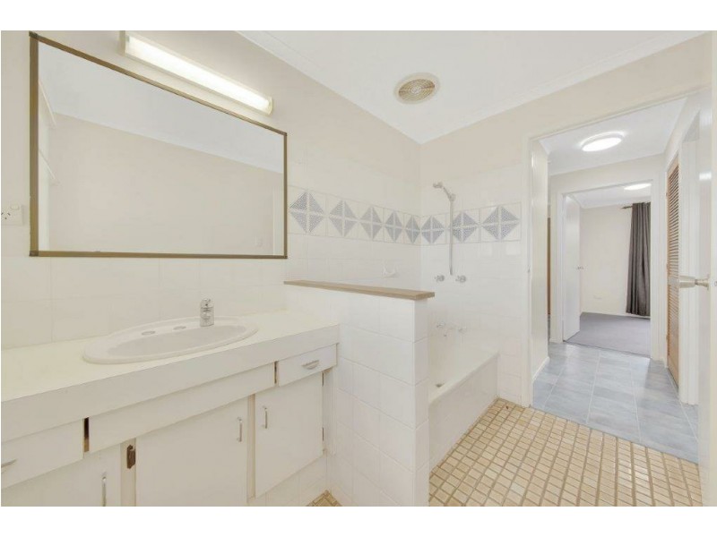 2/22 MADIGAN STREET, Tannum Sands QLD 4680