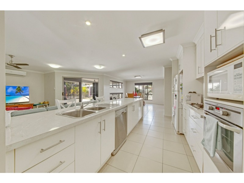 39 Bauhinia Street, Boyne Island QLD 4680