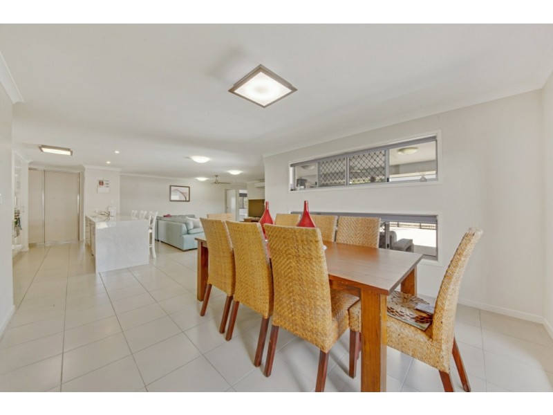 39 Bauhinia Street, Boyne Island QLD 4680