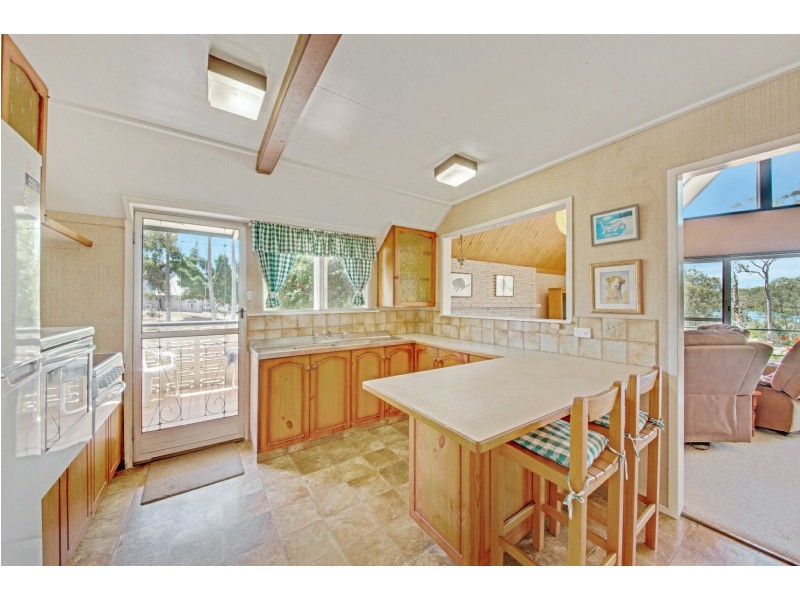 79 Malpas Street, Boyne Island QLD 4680