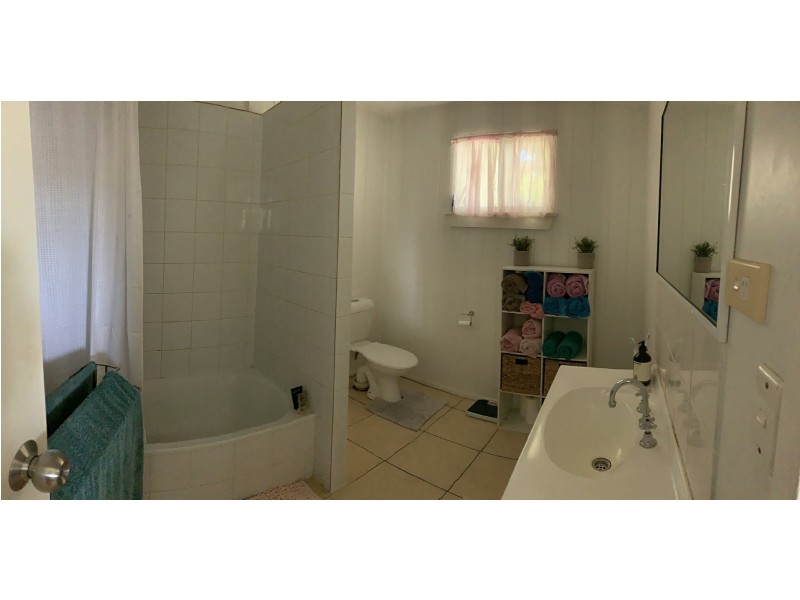 28 Pacific Avenue, Tannum Sands QLD 4680