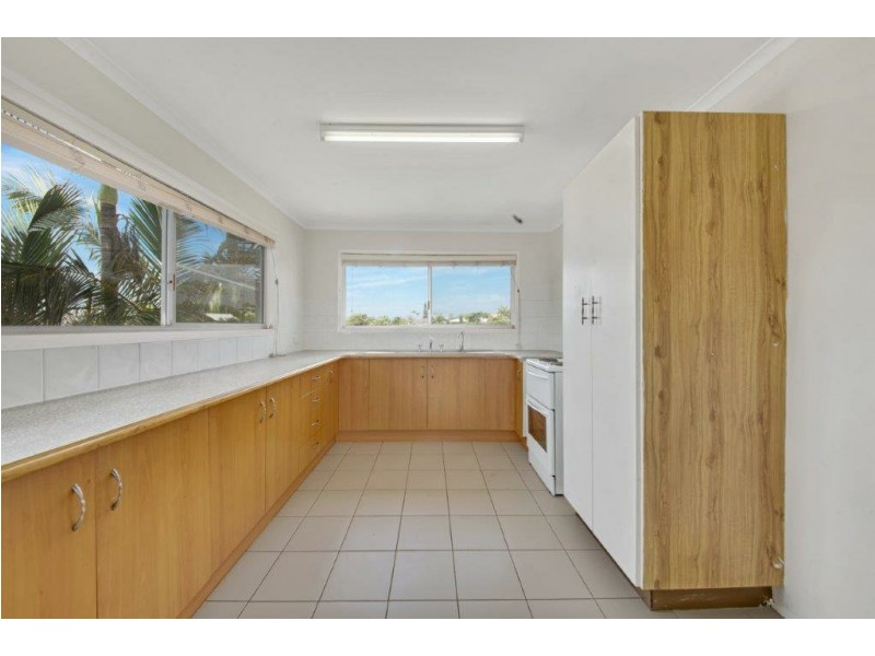 34 Hampton Drive, Tannum Sands QLD 4680