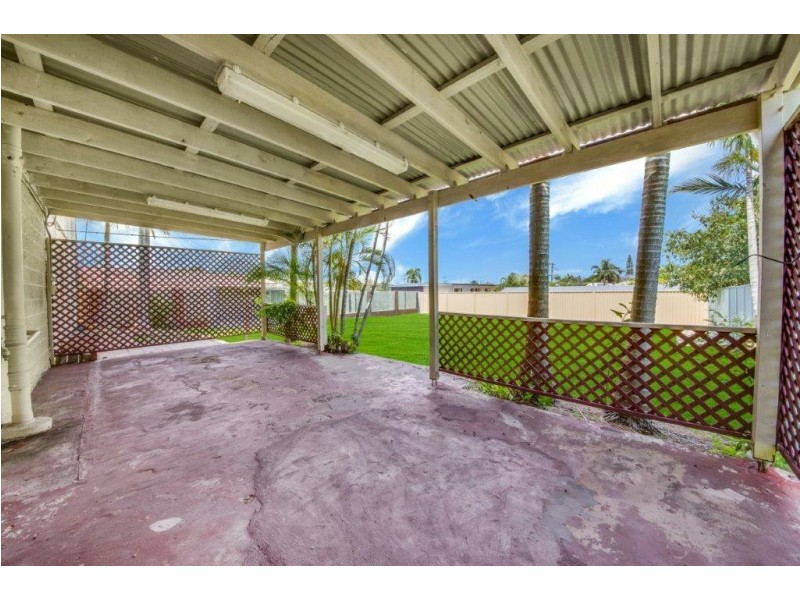34 Hampton Drive, Tannum Sands QLD 4680