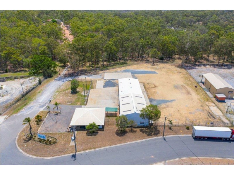 16 DENNIS STREET, Boyne Island QLD 4680