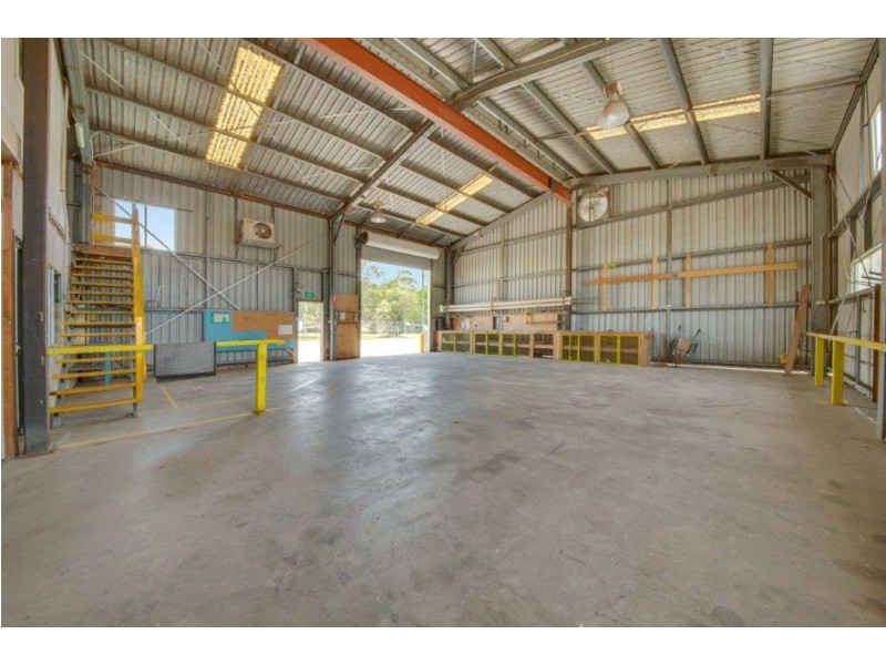 16 DENNIS STREET, Boyne Island QLD 4680