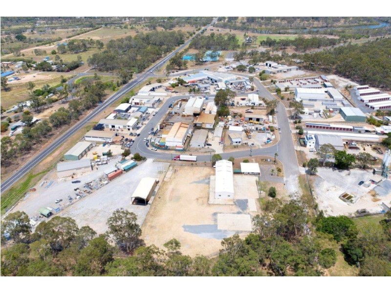 16 DENNIS STREET, Boyne Island QLD 4680