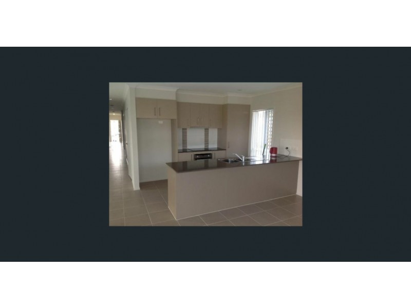 12 KOOLIVOO PARADE, Boyne Island QLD 4680