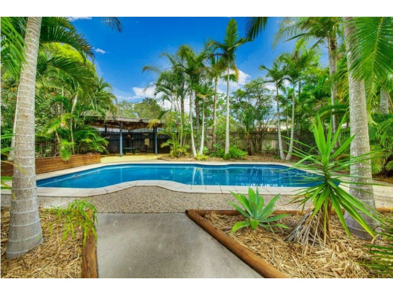 4 Luke Court, Wurdong Heights QLD 4680