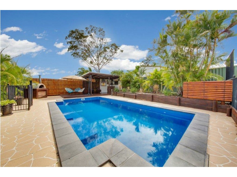 42 Langdon Street, Tannum Sands QLD 4680