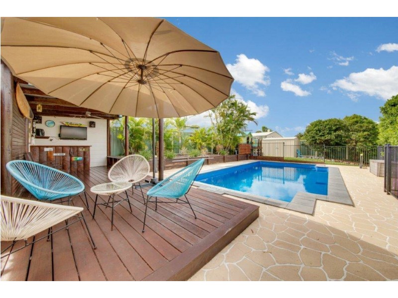 42 Langdon Street, Tannum Sands QLD 4680