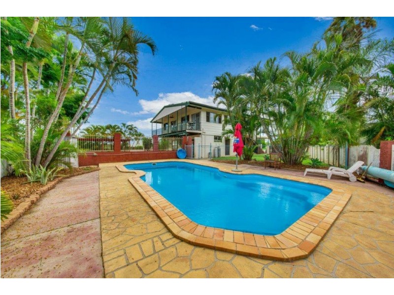 13 Alpine Avenue, Boyne Island QLD 4680
