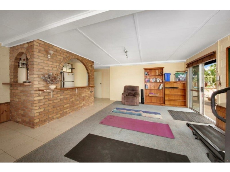 13 Alpine Avenue, Boyne Island QLD 4680
