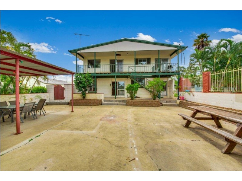 13 Alpine Avenue, Boyne Island QLD 4680