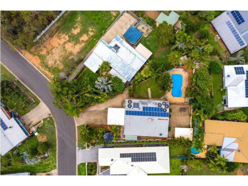 13 Alpine Avenue, Boyne Island QLD 4680