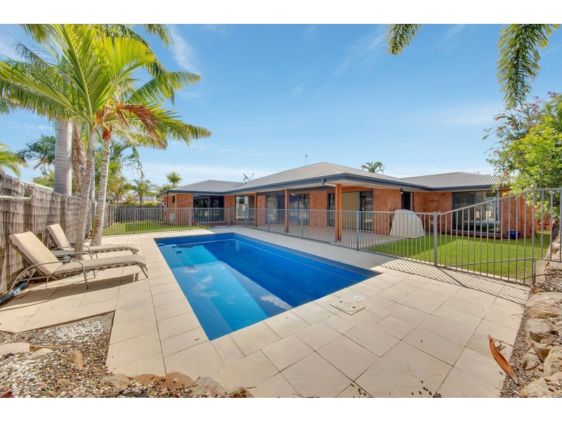 12 Creswell Court, Tannum Sands QLD 4680