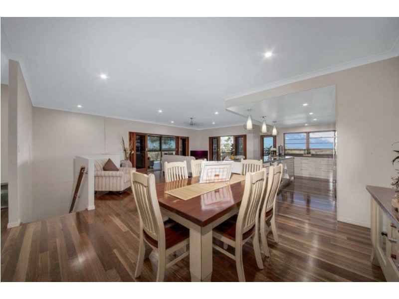 18 Illoura Road, Wurdong Heights QLD 4680
