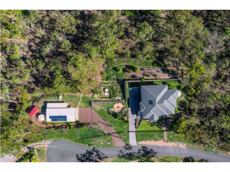 18 Illoura Road, Wurdong Heights QLD 4680