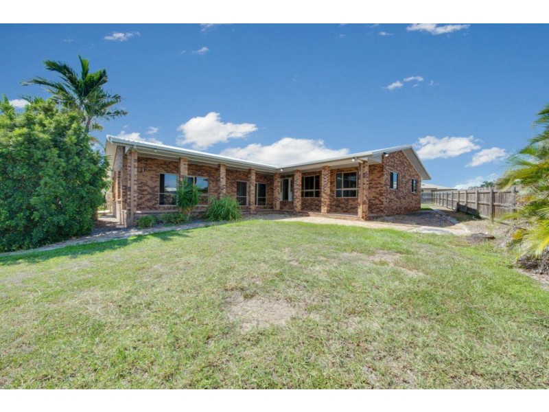 28 McLeod Street, Boyne Island QLD 4680