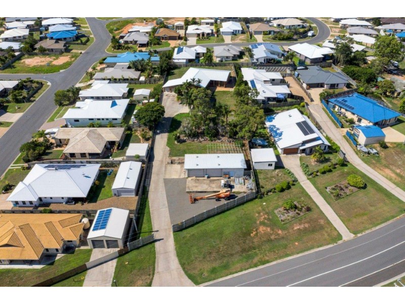 28 McLeod Street, Boyne Island QLD 4680