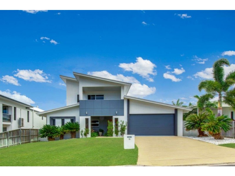 15 Tina Drive, Tannum Sands QLD 4680